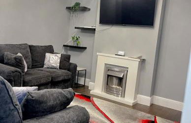 King Edward 3 bed house ideal for contractors - Foto 1