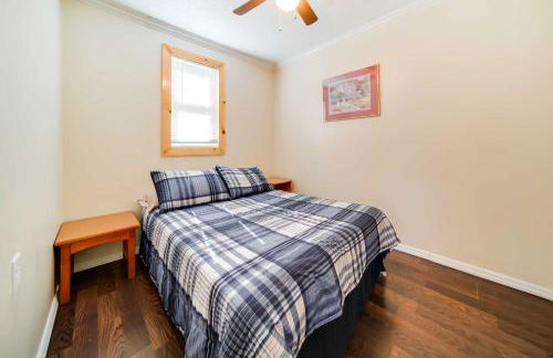 Geneva Cottage with Patio - Walk to Park, Lake Erie! - Foto 9