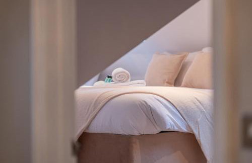 5BDR Luxe Villa By Torr Property Group Short Lets & Serviced Accommodation With Free Parking & River View Stratford-Upon-Avon - Foto 43