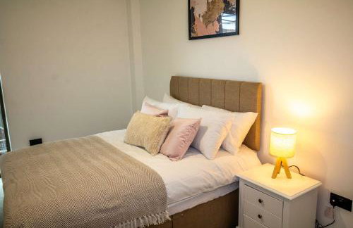 Fabulous 2 Bedroom Apartment in Central Manchester - Photo 12