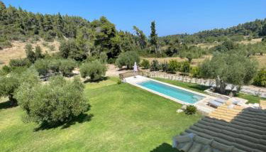 Paralia Homes cheerful 2 bedroom with pool, unit #1 - Foto 5