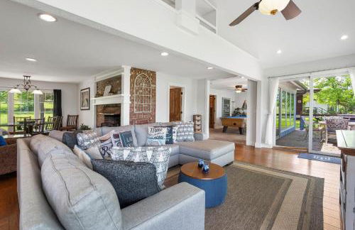 Lake Escape Lakefront Lodge at Red Bud Cove - Foto 11