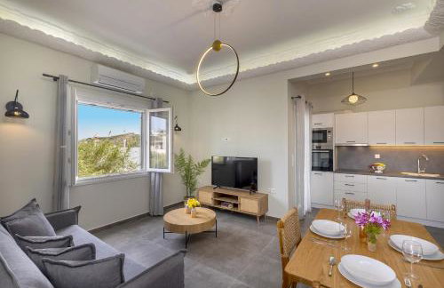 Elia Syros - Photo 29