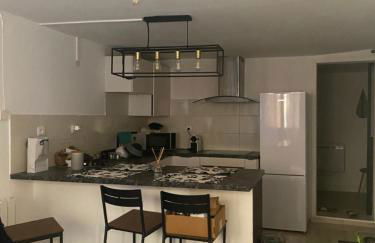 Petit nid au centre historique de Marvejols - Foto 1