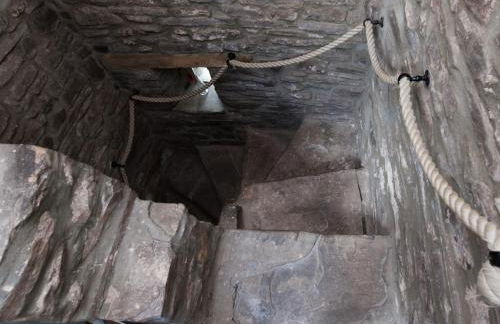 Ty Fferm Hen, Ancient Farmhouse, Coity Bach - Foto 26