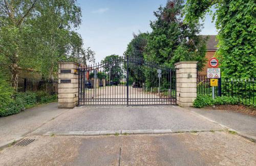 Forest Getaway - Countryside Retreat near Windsor - Foto 16