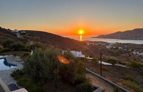 Stelios-Korina Villa with Pool and Stunning View in Syros Posidonia - Photo 59