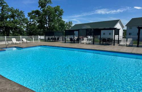 Family Lakefront Oasis - Picture Perfect Retreat - Foto 8