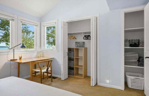 3 BR 2BA Lakefront Home - Dog Friendly - 30 Day - Foto 29