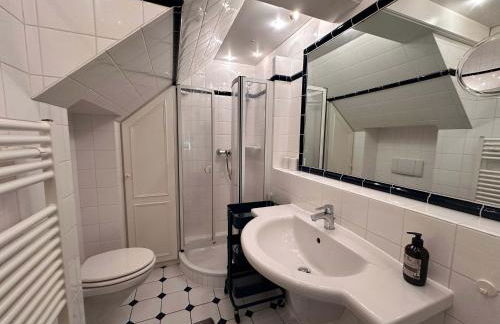 Sky & Sand Homes Sturmmöwe I Reetdach-Refugium mit Parkgarten in SPO - Photo 10