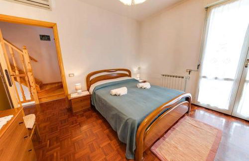 Villetta a 2 Passi dal Mare con Free Parking e Wi-Fi - Foto 12