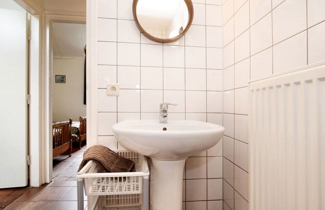 Lovely Holiday Home in Richelle With Barbecue - Photo 24