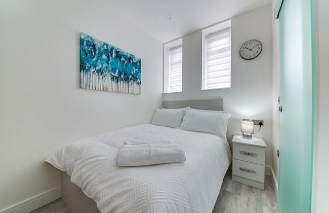 Superior Compact Studio Close to Amenities - Foto 1