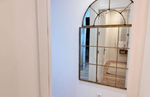 Hidden Gem GRAN TEATRO FALLA SUITES by ApartmentsinCadiz - Photo 25