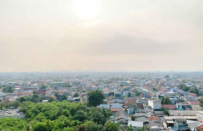 Homey and Minimalist Studio LRT City Jatibening Apartment - Foto 20