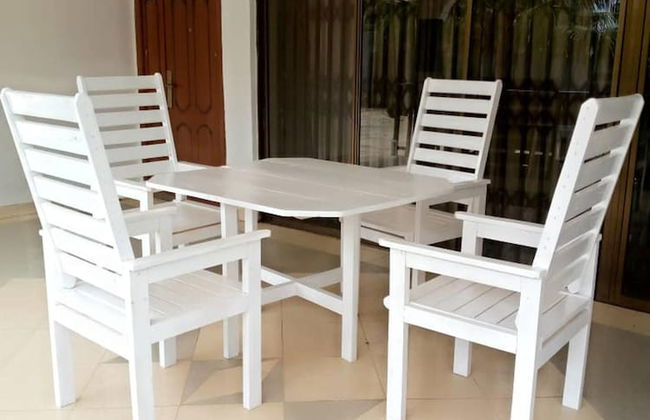 Sleeps8- Private Secure Parking- Garden- Aircon - Foto 24