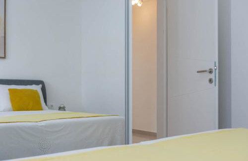 Luxury apartment with terrace Castel - Photo 15