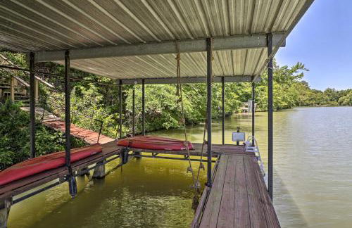 Ouachita River Cabin Royal Haven with Dock! - Foto 3