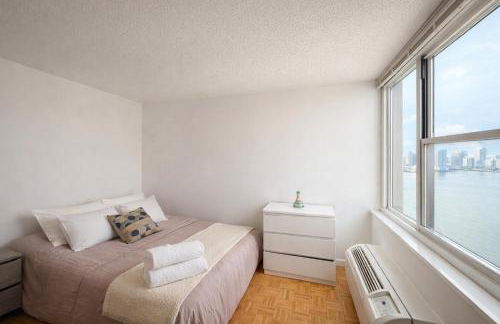 Skyline with Hudson Views Modern Battery Park Stay - Foto 4