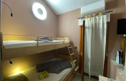 ELiFourka - Seaside Luxury - 170m to the Beach - Power Onsite for Electric Vehicle - Photo 13