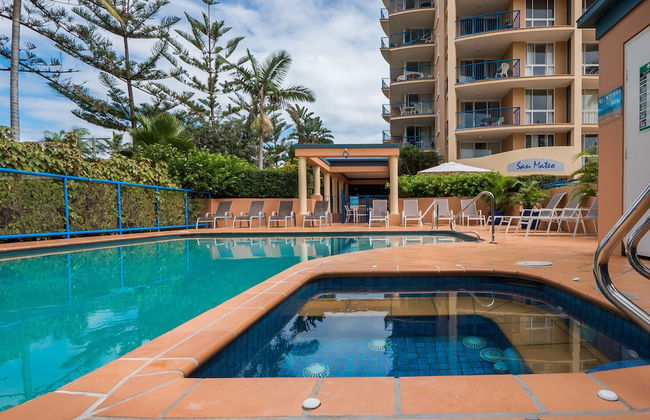 San Mateo on Broadbeach - Photo 37