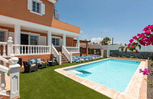 Villa Naranja with private heated pool, sea views, air conditioning, terrace, ITV and BBC channels, Wifi - Foto 20