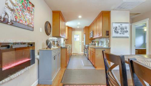 4 Mi to Dtwn Grass Valley Forest Oasis with Hot Tub - Foto 5