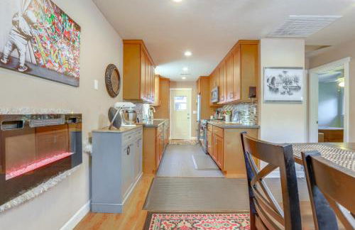 4 Mi to Dtwn Grass Valley Forest Oasis with Hot Tub - Foto 5