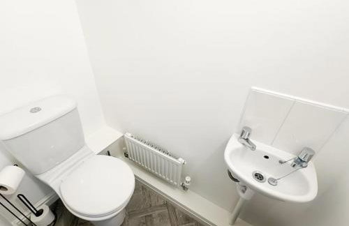 No 44 by Blue Skies Stays - Photo 12