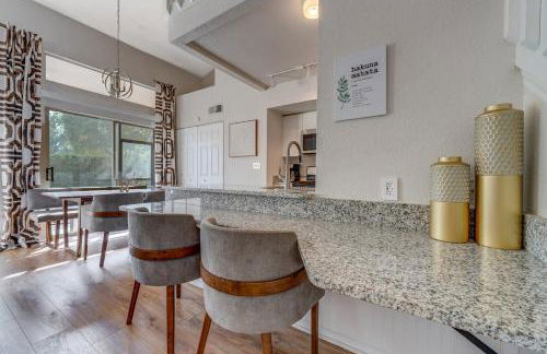 Charming and Cozy Townhome Near Disney - Foto 18