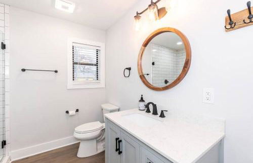 Island Joy - Newly Renovated/Walk to the Beach! - Foto 33