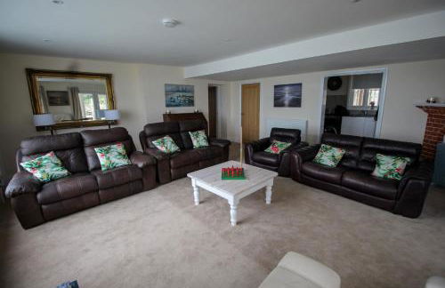 Beachside Apartment, 2 Pilots Point - Photo 8