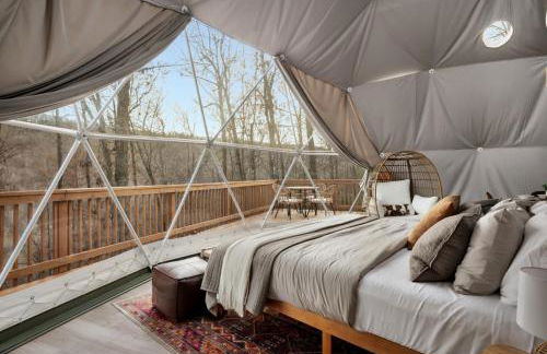 Glamping Dome w Hot Tub Fire Pit & River Access - Foto 12