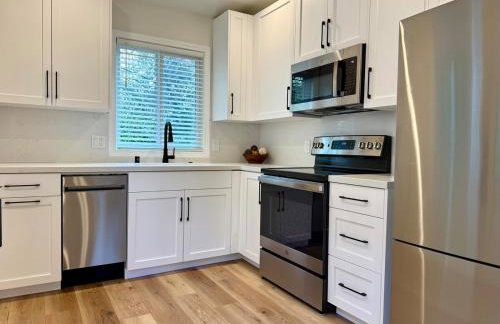 Chic and Petite 1-Bedroom ADU with Private Entrance in peaceful Orinda - Foto 2