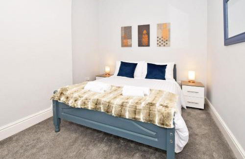 Somerville House by YourStays - 4 Bedroom House in Crewe - Photo 28