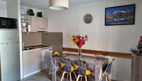 Agréable appartement de 6 pers au pieds des pistes ,wifi gratuit à Saint-Sorlin-d'Arves labelise 3 étoiles au gîte de France - Foto 2, pet friendly