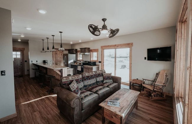 Beaverhead Resort - Photo 16