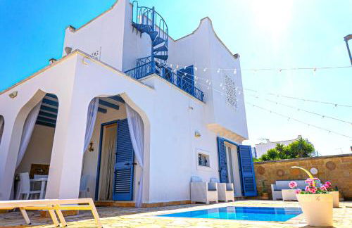 Villa Teresa Elegant & Relaxing Holiday Home with private hydro spa pool - Foto 3