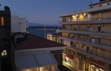 Bliss in the Heart of Chios - Central, Port View and Cozy - Foto 2