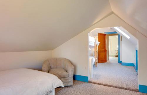 Charming Farmhouse Walk to Village and Trails! - Foto 18