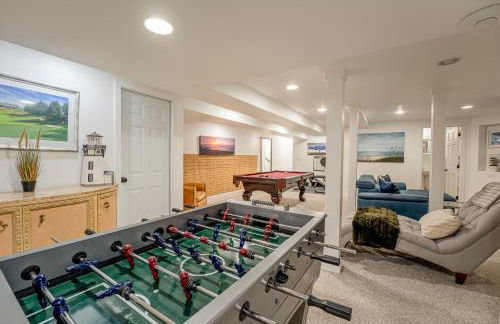 The J Luxury Villa - Southampton Poolside Retreat with Sauna - Foto 32