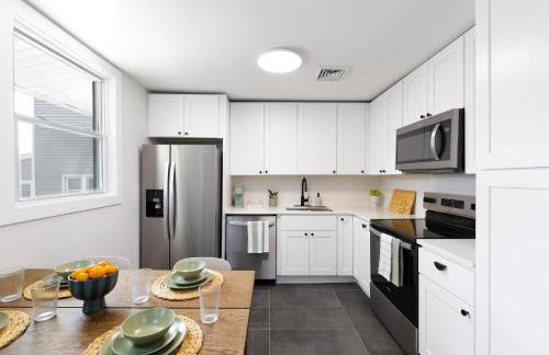 Casa del Mar - Bold, Bright & Steps to the Sand! - Foto 24