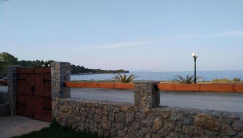 Villa Agali. - Photo 2