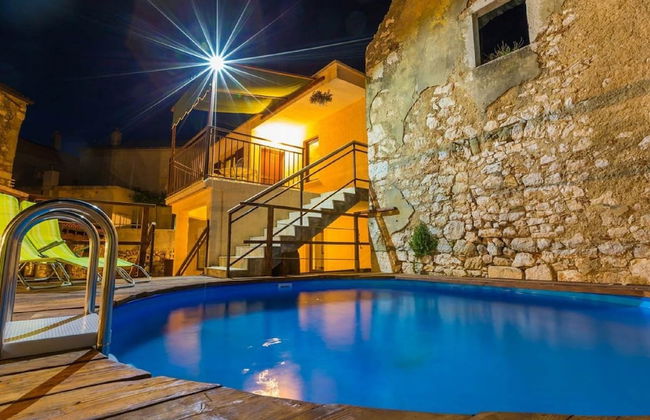 Large Holiday Home With Private Pool, Wellness & Sea View - Foto 15