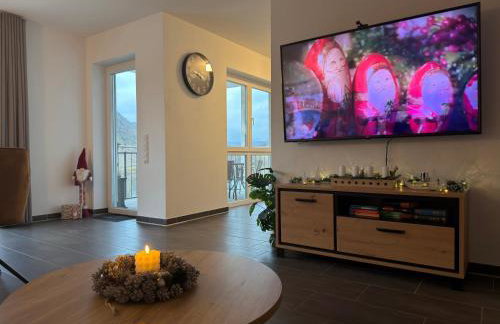 FeWoMo Panorama Loft, Mosel Promenade Cochem ,Moselblick, Burgblick, barrierefrei, bis 6 Personen - Foto 3