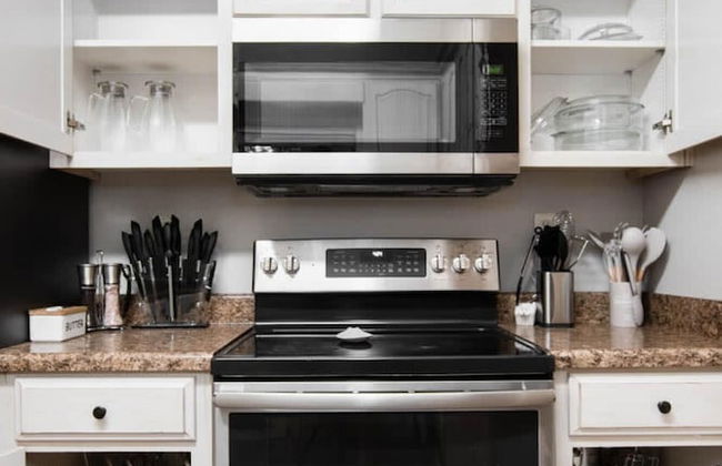 The Crimson Retreat Only 5 Miles to the Stadium BBQ Coffee Games - Foto 37