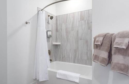 Lux 2 BR with private 2 bath Mins to Oak Mtn St Park) - Foto 33