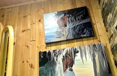 Secluded Waterfront Cabin Rental on Lake Superior near Red Cliff, Wisconsin - Foto 5