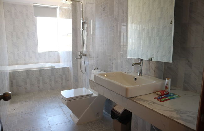 LY Residence Suite & Apartment - Photo 35