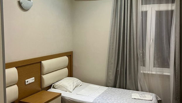 NightCentral - Foto 5, Habitación